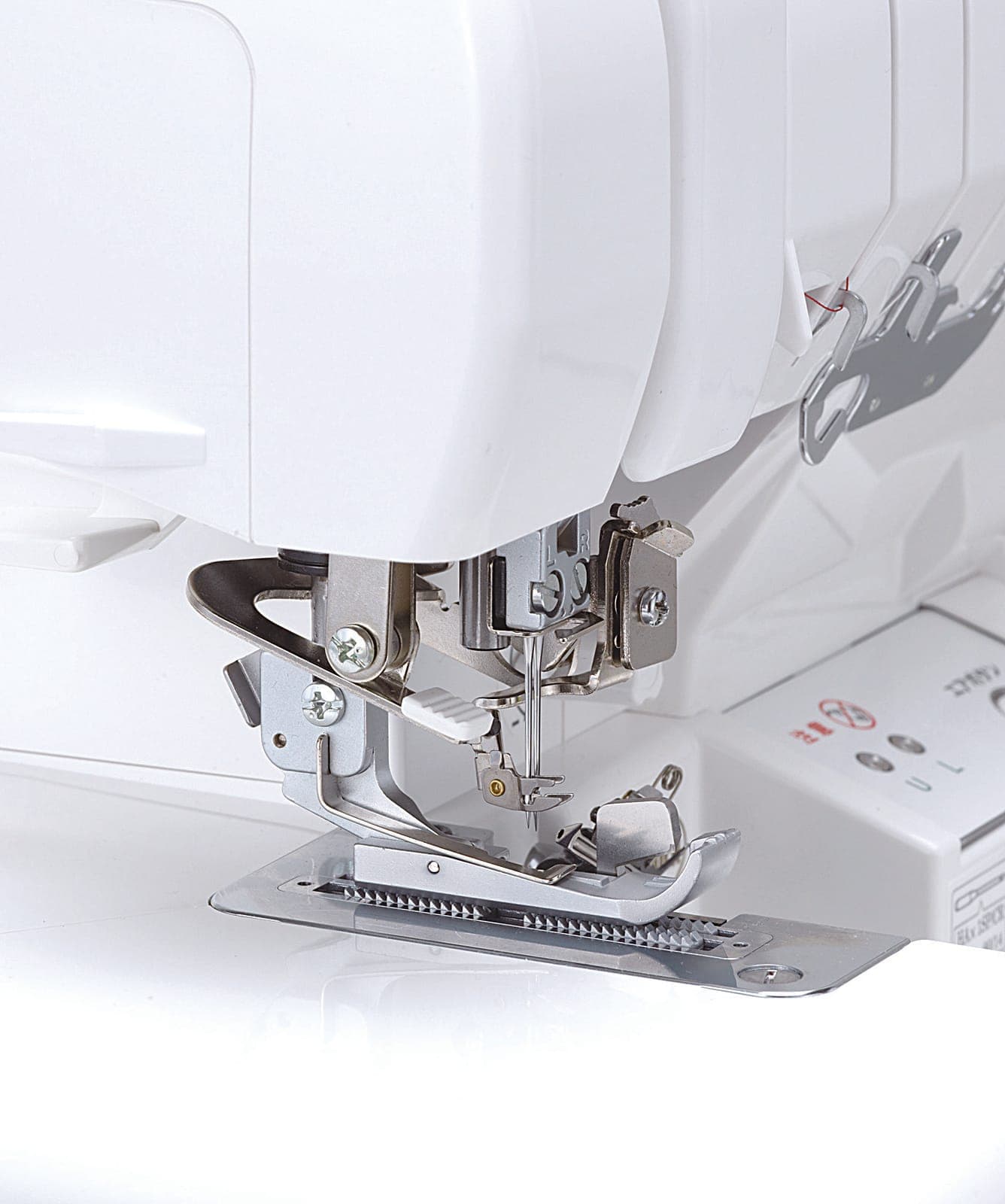 baby lock enlighten, automatischer Nadeleinfädler